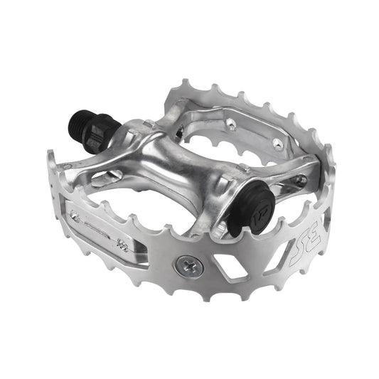 SE Bear Trap Pedals - 9/16" (Bicycle Pedals) – close-up detail