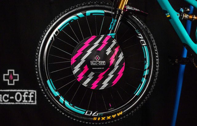 Muc-Off Disc Brake Covers, Black/Pink - Alaska Bicycle Center