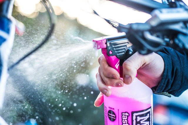 Muc-Off Nano Tech Bike Cleaner: 1L Spray Bottle - Alaska Bicycle Center