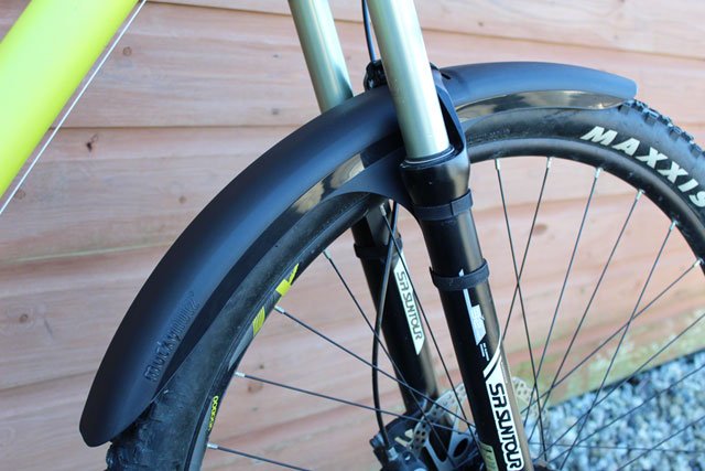 Mucky Nutz Mug Guard Fender: Long, Black - Alaska Bicycle Center