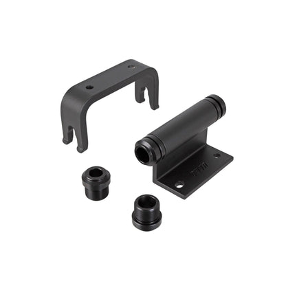 Delta Thru Axle Hitch Pro, Black (Vehicle Bicycle Racks) – showcase image