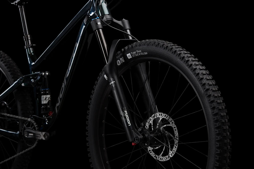 Norco Fluid FS Youth 27.5 Full Suspension Mountain Bike