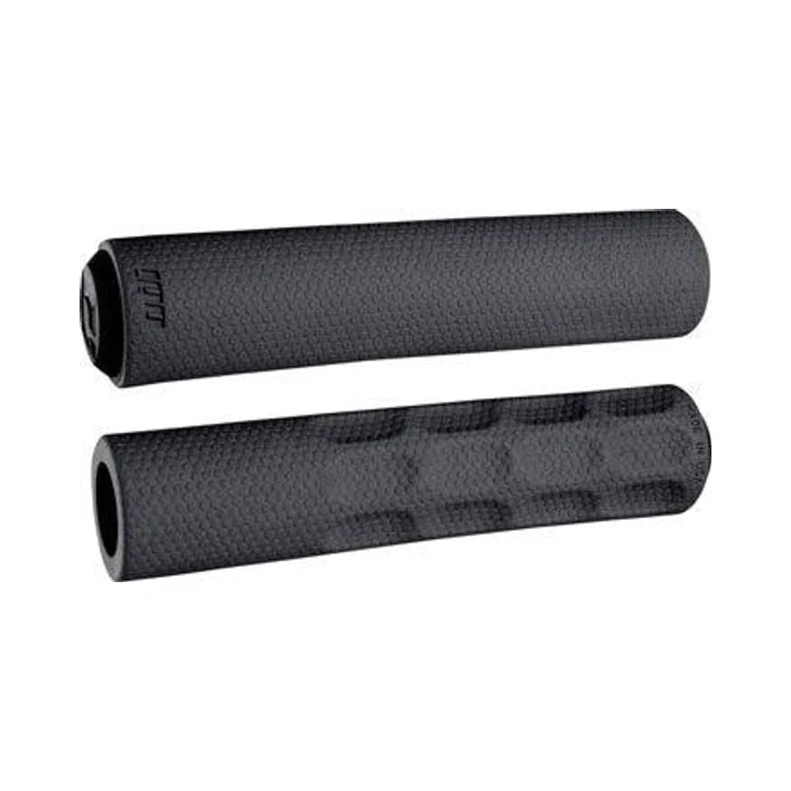ODI F-1 Vapor Grips - Black (Bicycle Handlebar Grips) – studio product photo