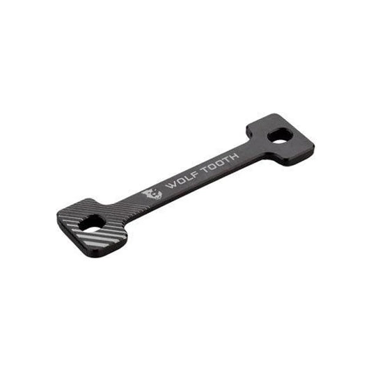 Wolf Tooth B-RAD Dogbone Base (Water Bottle Cages) – studio photo